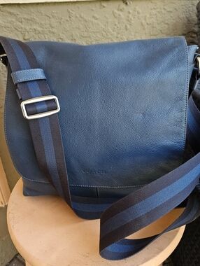 COACH Messenger Handbag, COACH COURIER PURSE, VINTAGE COACH BAG, BLUE Leather